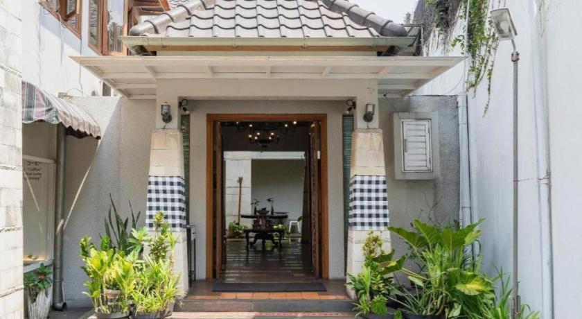 Hotel Tibera Taman Cibeunying Bandung Exterior foto