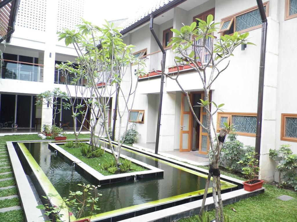Hotel Tibera Taman Cibeunying Bandung Exterior foto